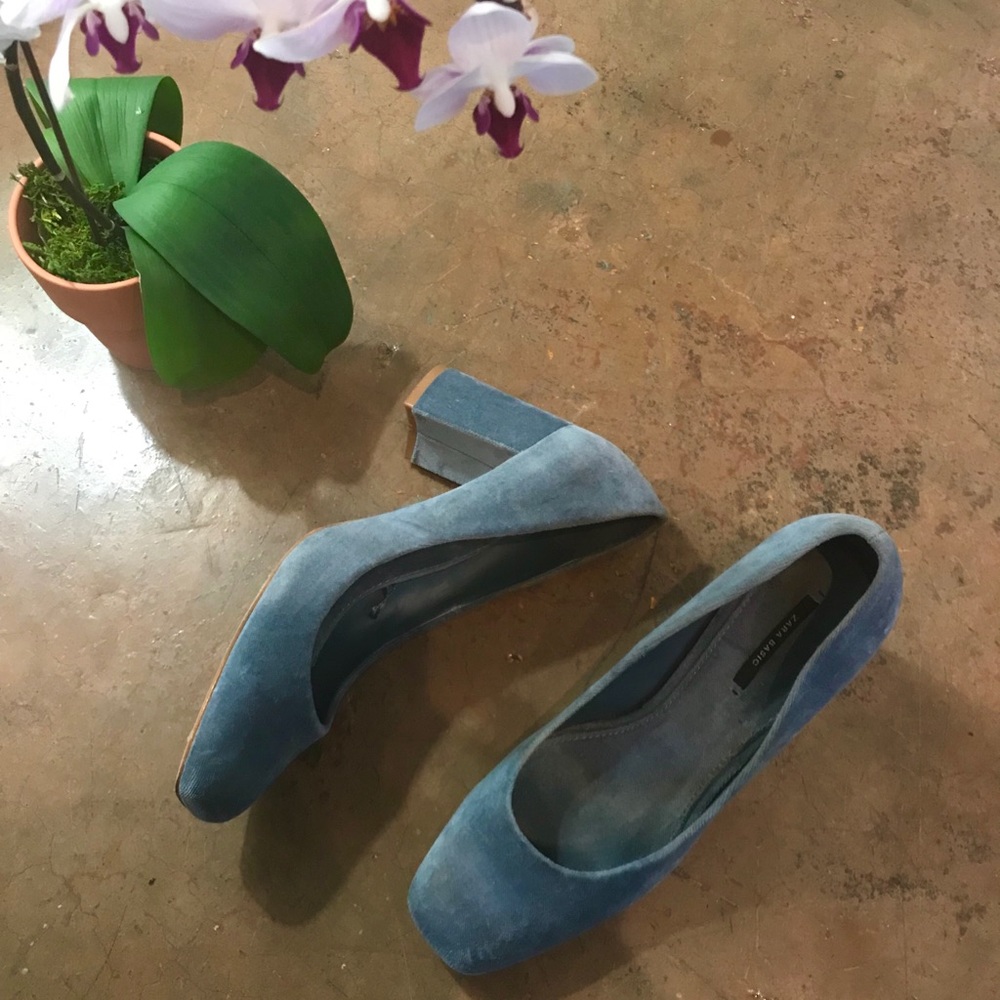 Blue suede Zara heels